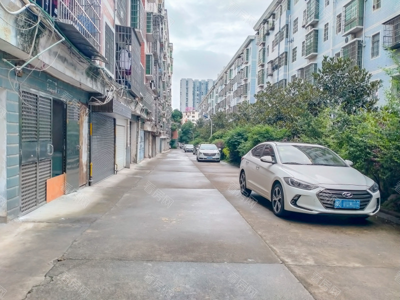 衡阳金城华府小区信息图片6