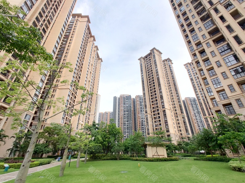 中山雅居乐诺丁山小区信息图片4