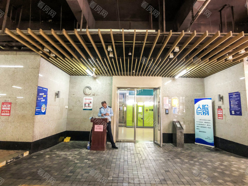 深圳财富港小区信息图片8