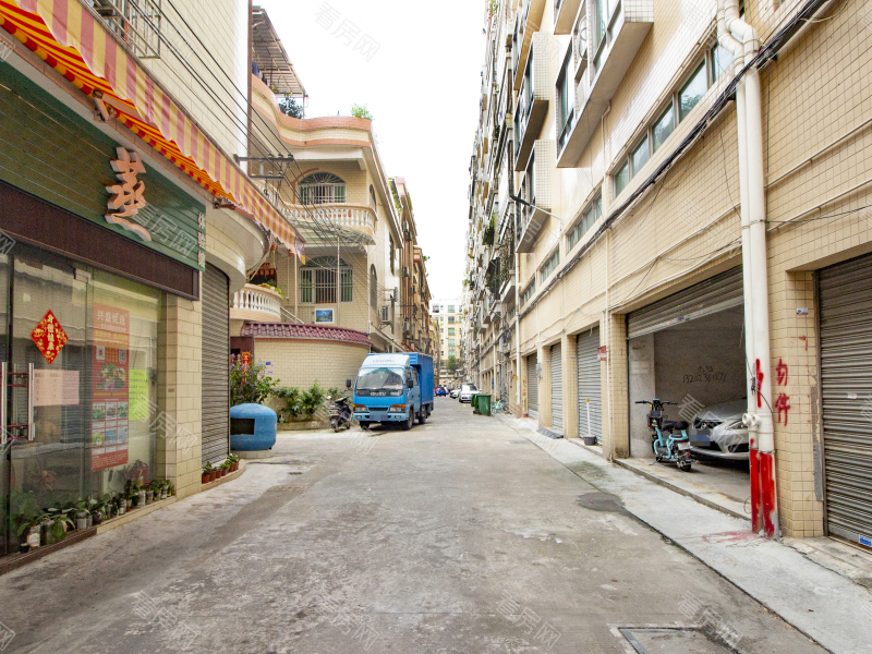 佛山宏景楼三期小区信息图片5