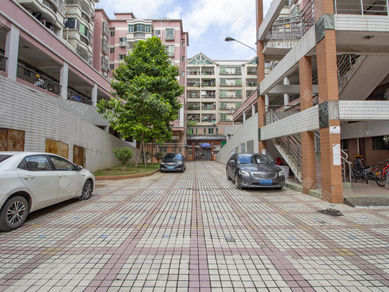 佛山伟奇豪庭小区信息图片8