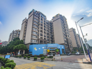 佛山丽湖名轩小区信息图片