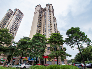 佛山龙光君悦华府小区信息图片