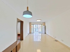 新世界鹿茵翠地 罗湖区98平3房，总价仅498万深圳罗湖区莲塘二手房图片