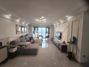 东岭逸景 4室2厅 130㎡ 精装_郴州苏仙区东塔二手房图片