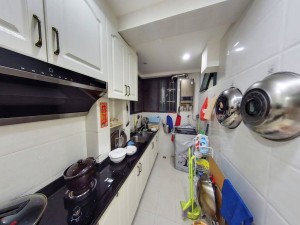 云山雅墅 4室2厅 120㎡ 精装_云山雅墅二手房厨房图片6