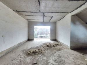 芙蓉嘉苑 5室2厅 240㎡ 毛坯衡阳蒸湘区万达广场二手房图片