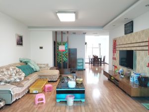 市委家属区南院 带电梯,中楼层,精装大3房,南北通透 市委家属区南院 带电梯,中楼层,精装大3房,南北通透衡阳蒸湘区船山公园二手房图片