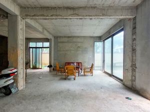 万科九龙山 6室4厅 180.41㎡ 毛坯深圳龙华区观澜二手房图片