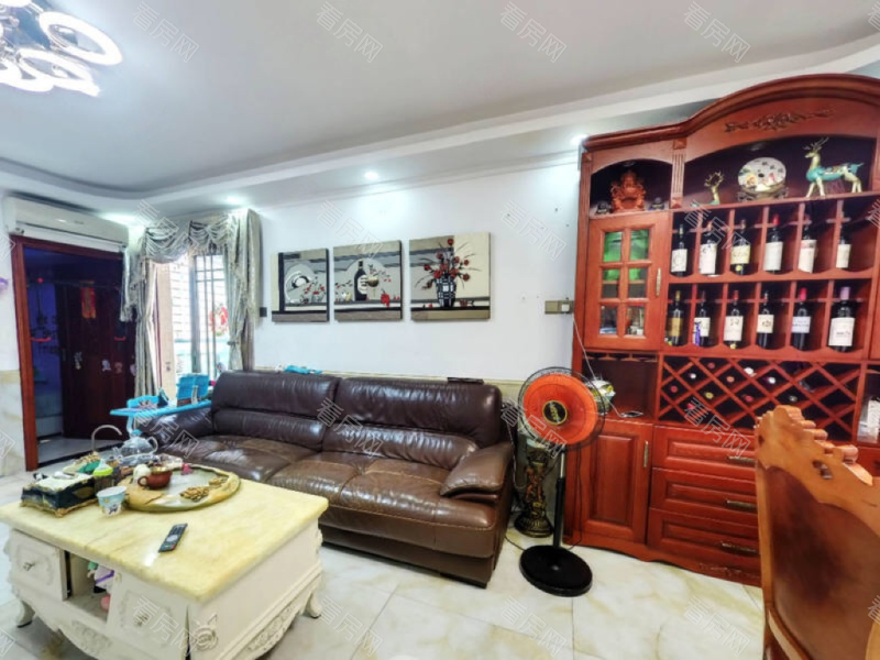 凯悦华庭 73平2房2厅西南朝向总价325万_凯悦华庭二手房图片图片1